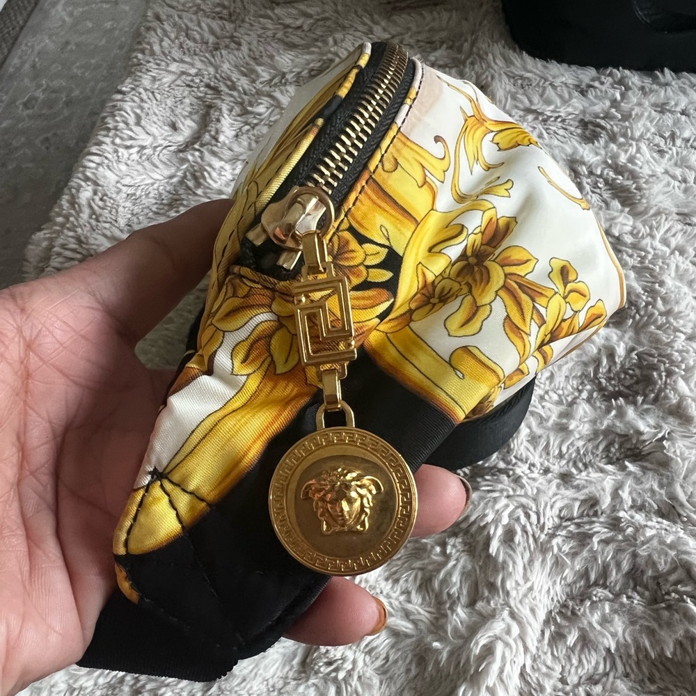 Fanny pack